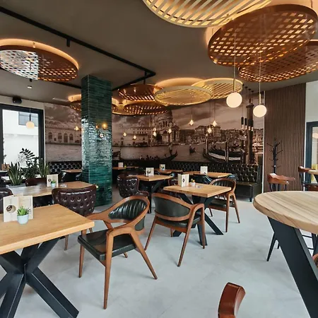 Apartman Lena Pool - 6